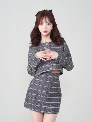 モデル：158cm（着用サイズ：FREE　着用カラー：BLK）