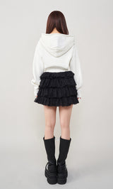 モデル：158cm（着用サイズ：FREE　着用カラー：BLK）