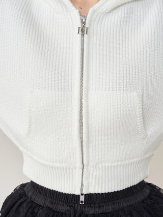 モデル：158cm（着用サイズ：FREE　着用カラー：WHT）