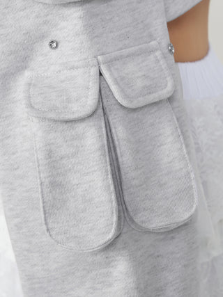 モデル：158cm（着用サイズ：FREE　着用カラー：GRY）