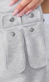 モデル：158cm（着用サイズ：FREE　着用カラー：GRY）