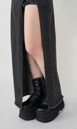 モデル：156cm（着用サイズ：S　着用カラー：BLK）