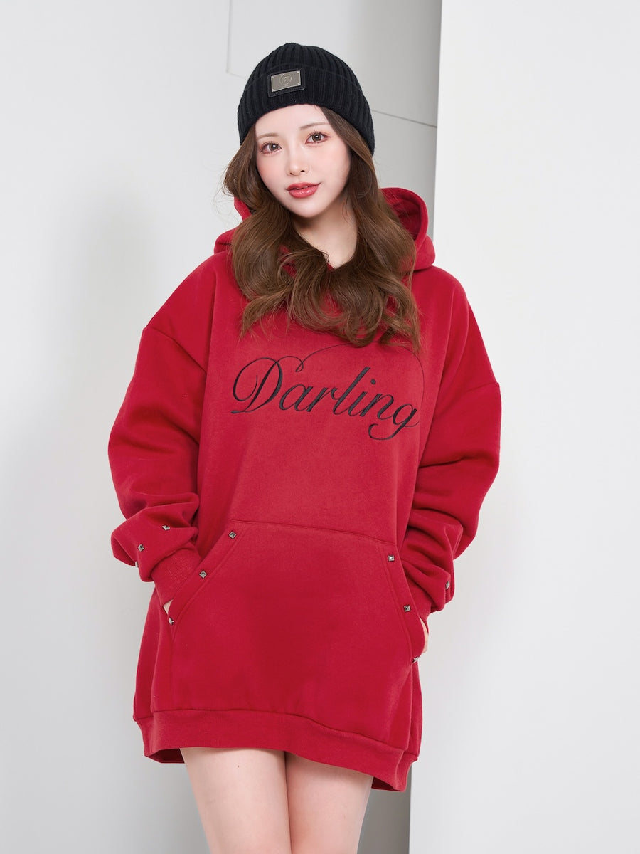 モデル：158cm（着用サイズ：FREE　着用カラー：RED）