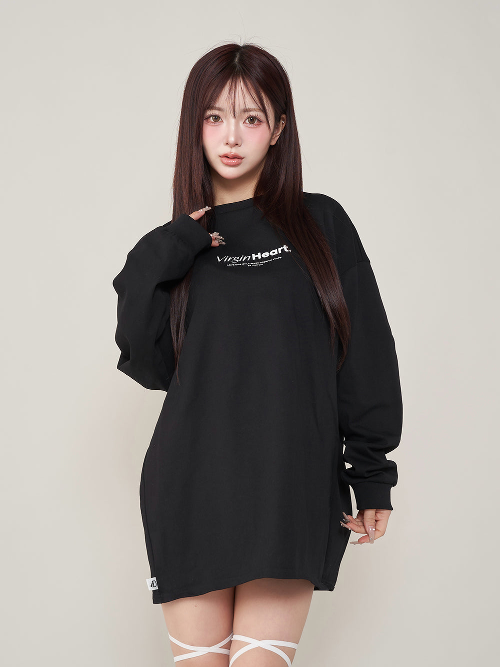 ハートモチーフロングTシャツ - blk