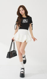 モデル：158cm（着用サイズ：FREE　着用カラー：BLK）
