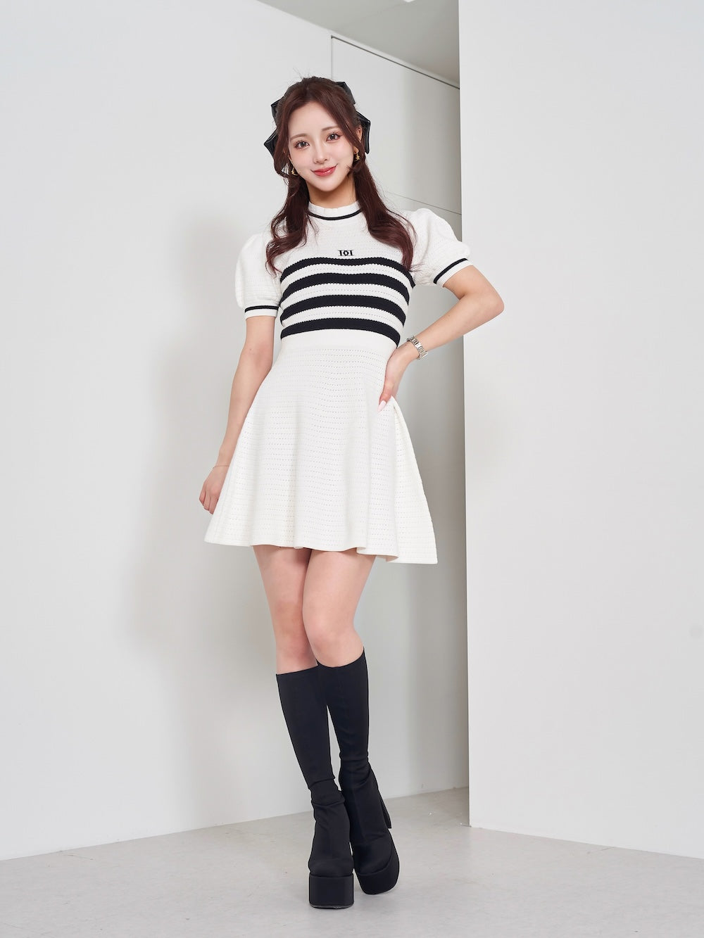 ダーリッチ ボーダーニットフレアミニワンピース ブラック ボーダーニットフレアミニワンピース（ワンピース）｜Darich