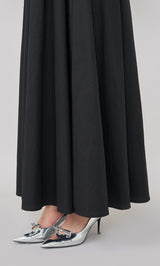 モデル：158cm（着用サイズ：FREE　着用カラー：BLK）