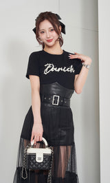 モデル：158cm（着用サイズ：FREE　着用カラー：BLK）