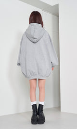 モデル：158cm（着用サイズ：FREE　着用カラー：GRY）