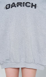 モデル：158cm（着用サイズ：FREE　着用カラー：GRY）