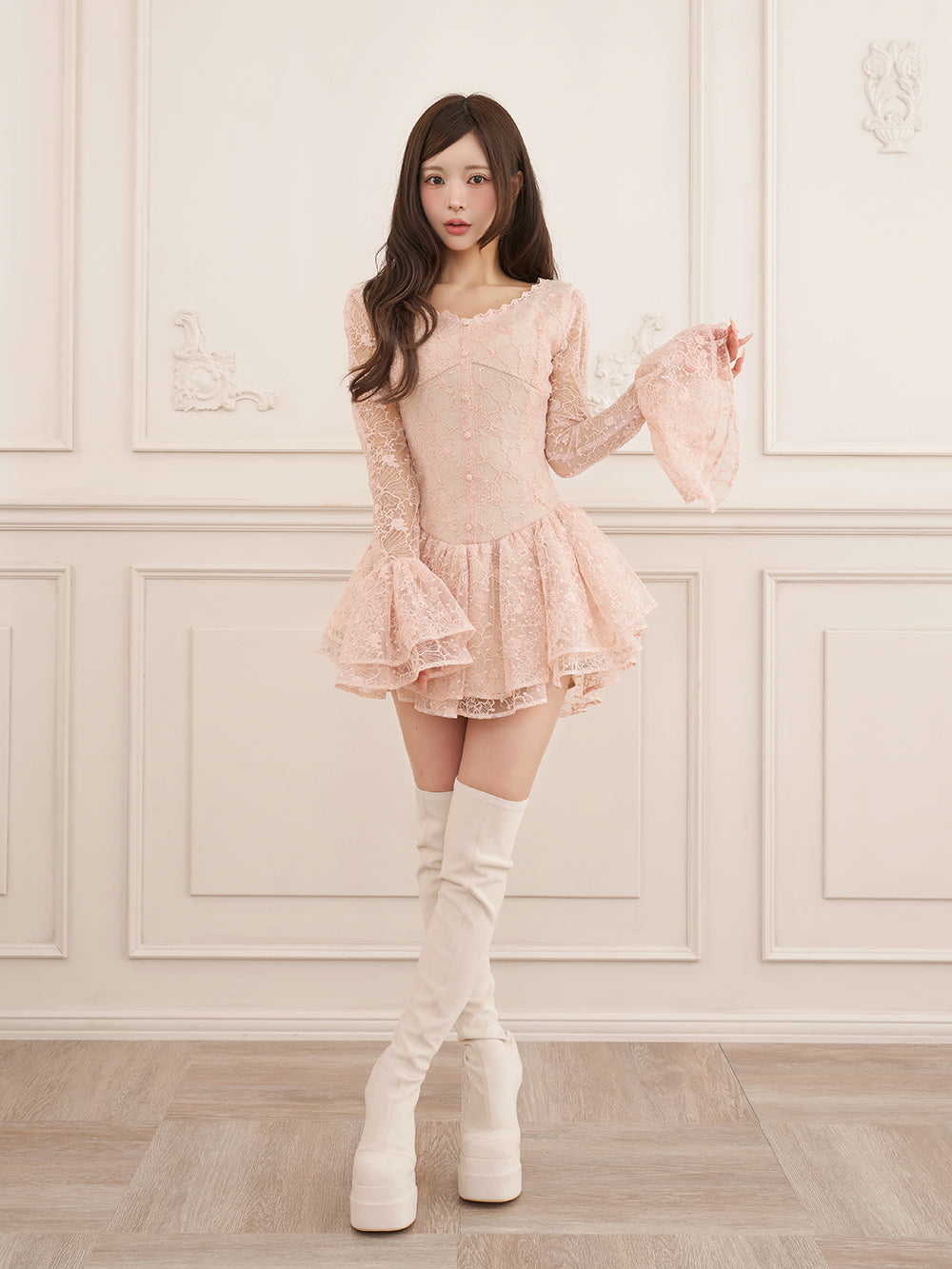 モデル：158cm（着用サイズ：FREE　着用カラー：P-BEG）