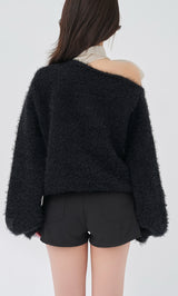 モデル：158cm（着用サイズ：FREE　着用カラー：BLK）