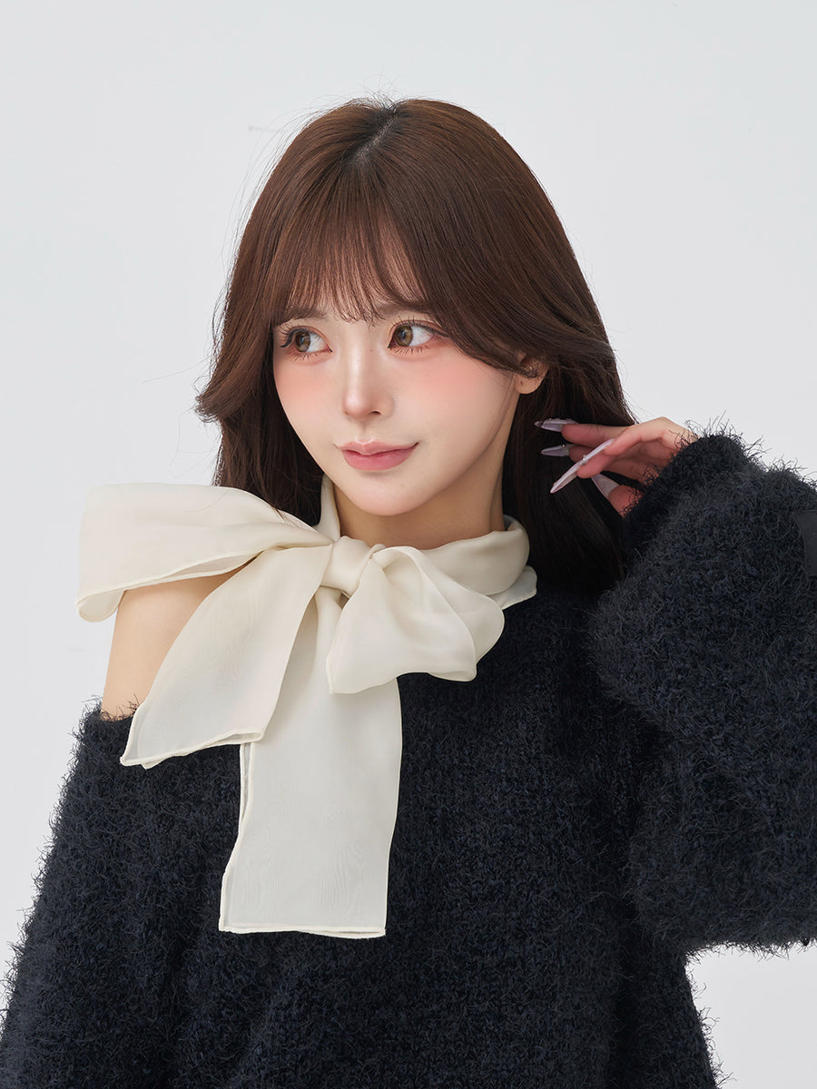 モデル：158cm（着用サイズ：FREE　着用カラー：BLK）