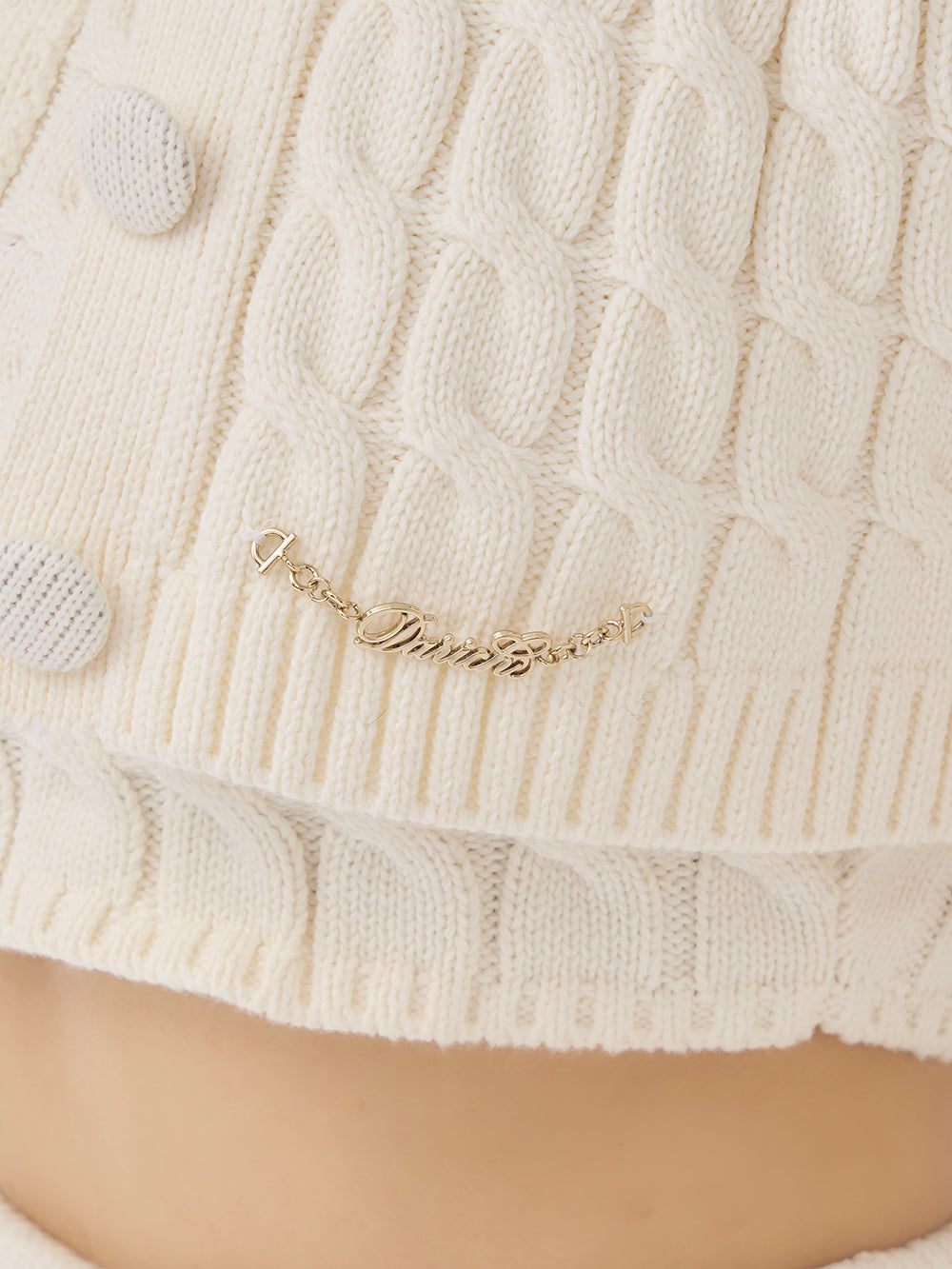 モデル：158cm（着用サイズ：FREE　着用カラー：IVO）