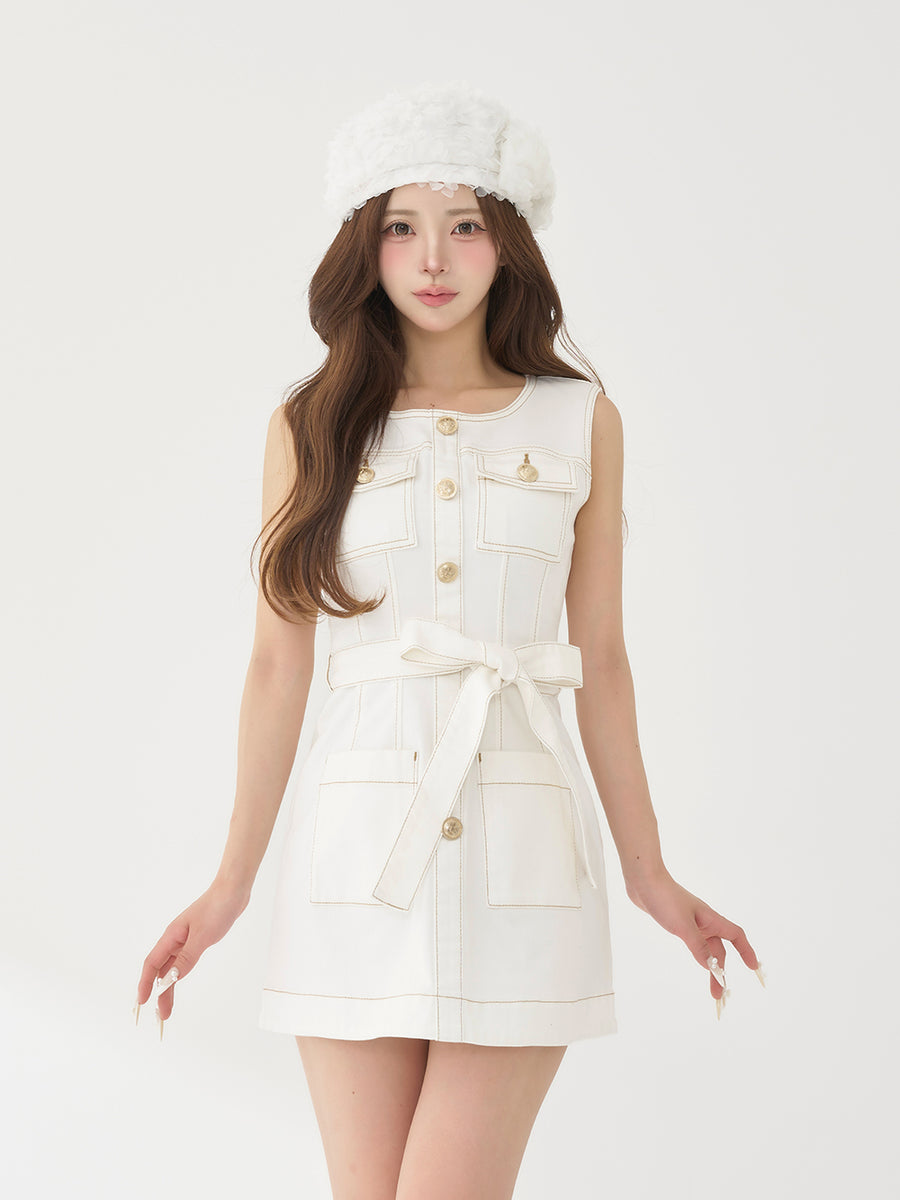 モデル：158cm（着用サイズ：FREE　着用カラー：WHT）