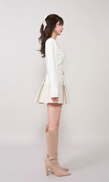 モデル：158cm（着用サイズ：FREE　着用カラー：WHT）
