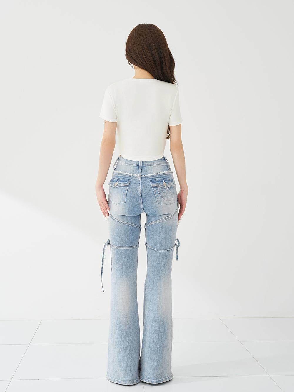 モデル：158cm（着用サイズ：FREE　着用カラー：WHT）