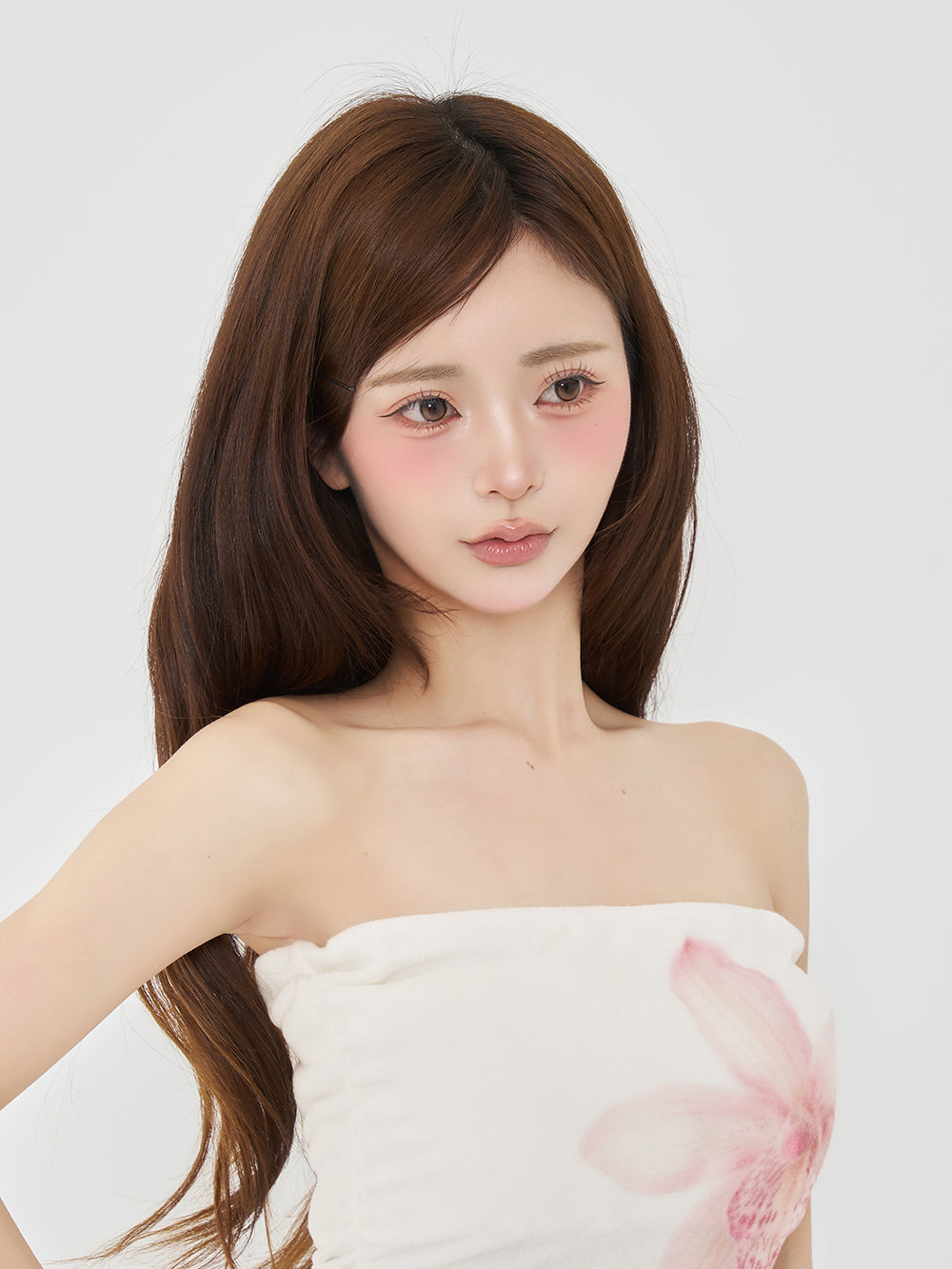 モデル：158cm（着用サイズ：FREE　着用カラー：WHT）