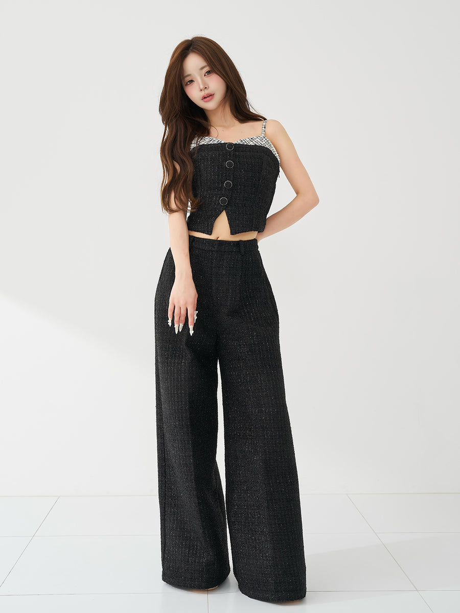 モデル：158cm（着用サイズ：S　着用カラー：BLK）