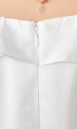 モデル：158cm（着用サイズ：FREE　着用カラー：WHT）