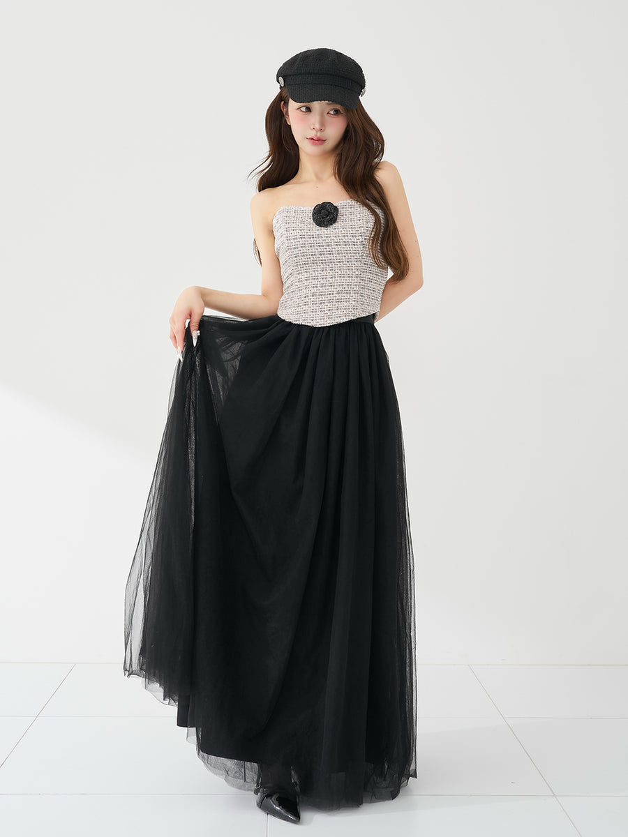 モデル：158cm（着用サイズ：FREE　着用カラー：BLK）