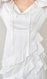 モデル：158cm（着用サイズ：FREE　着用カラー：WHT）