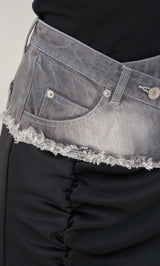 モデル：158cm（着用サイズ：S　着用カラー：BLK）