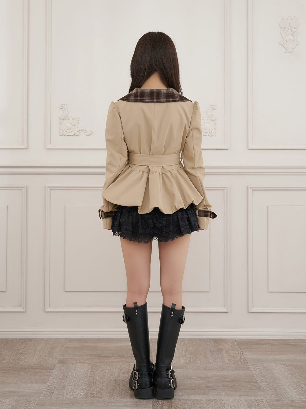モデル：158cm（着用サイズ：FREE　着用カラー：BEG）