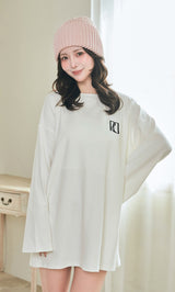モデル：158cm（着用サイズ：FREE　着用カラー：WHT）