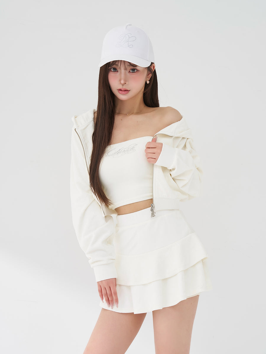 モデル：158cm（着用サイズ：FREE　着用カラー：WHT）