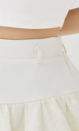 モデル：158cm（着用サイズ：FREE　着用カラー：WHT）