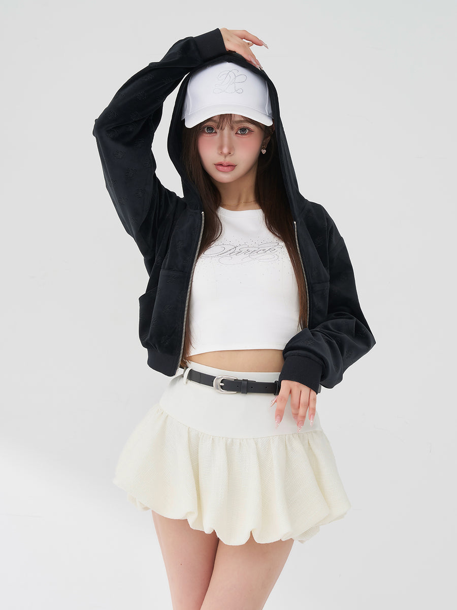 モデル：158cm（着用サイズ：FREE　着用カラー：BLK）