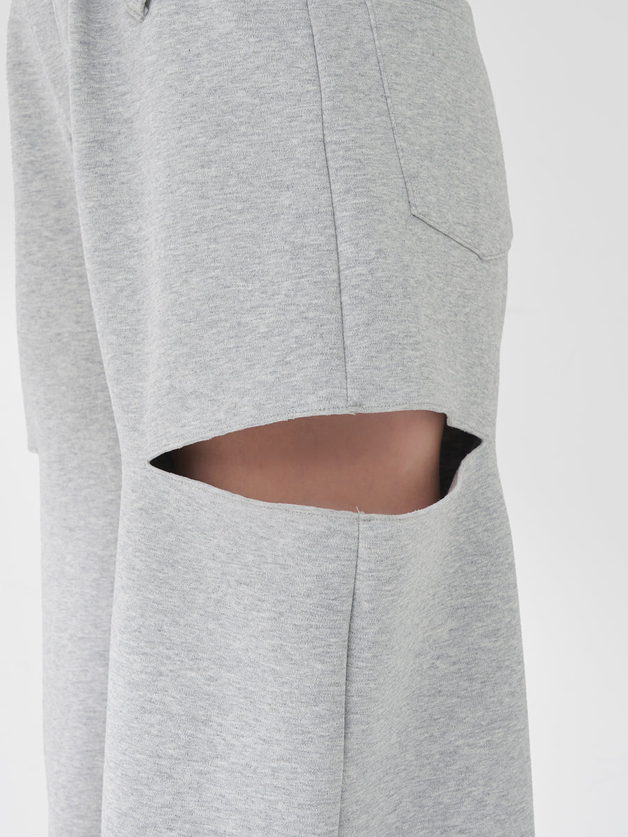 モデル：158cm（着用サイズ：S　着用カラー：GRY）