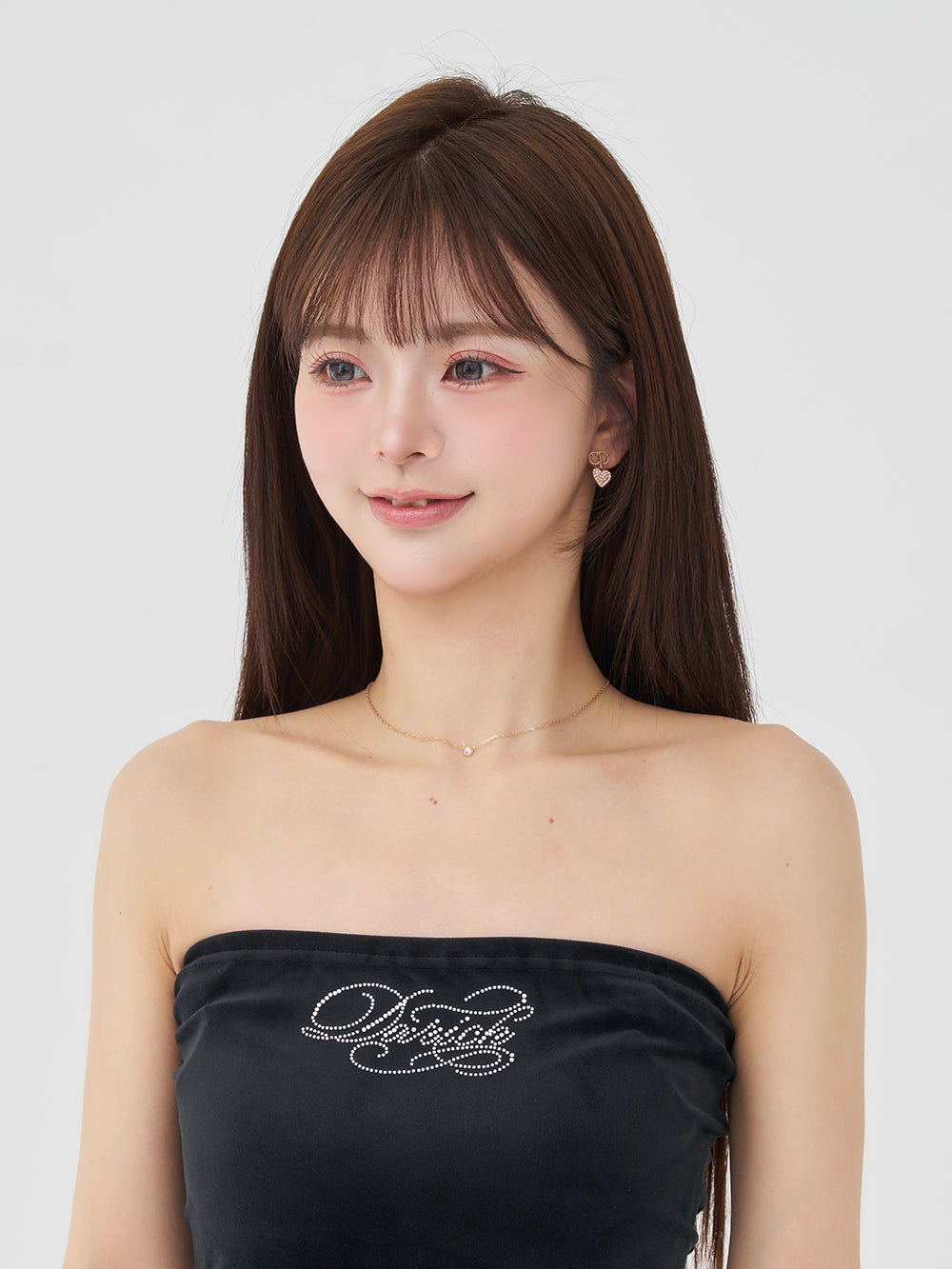 モデル：158cm（着用サイズ：FREE　着用カラー：BLK）