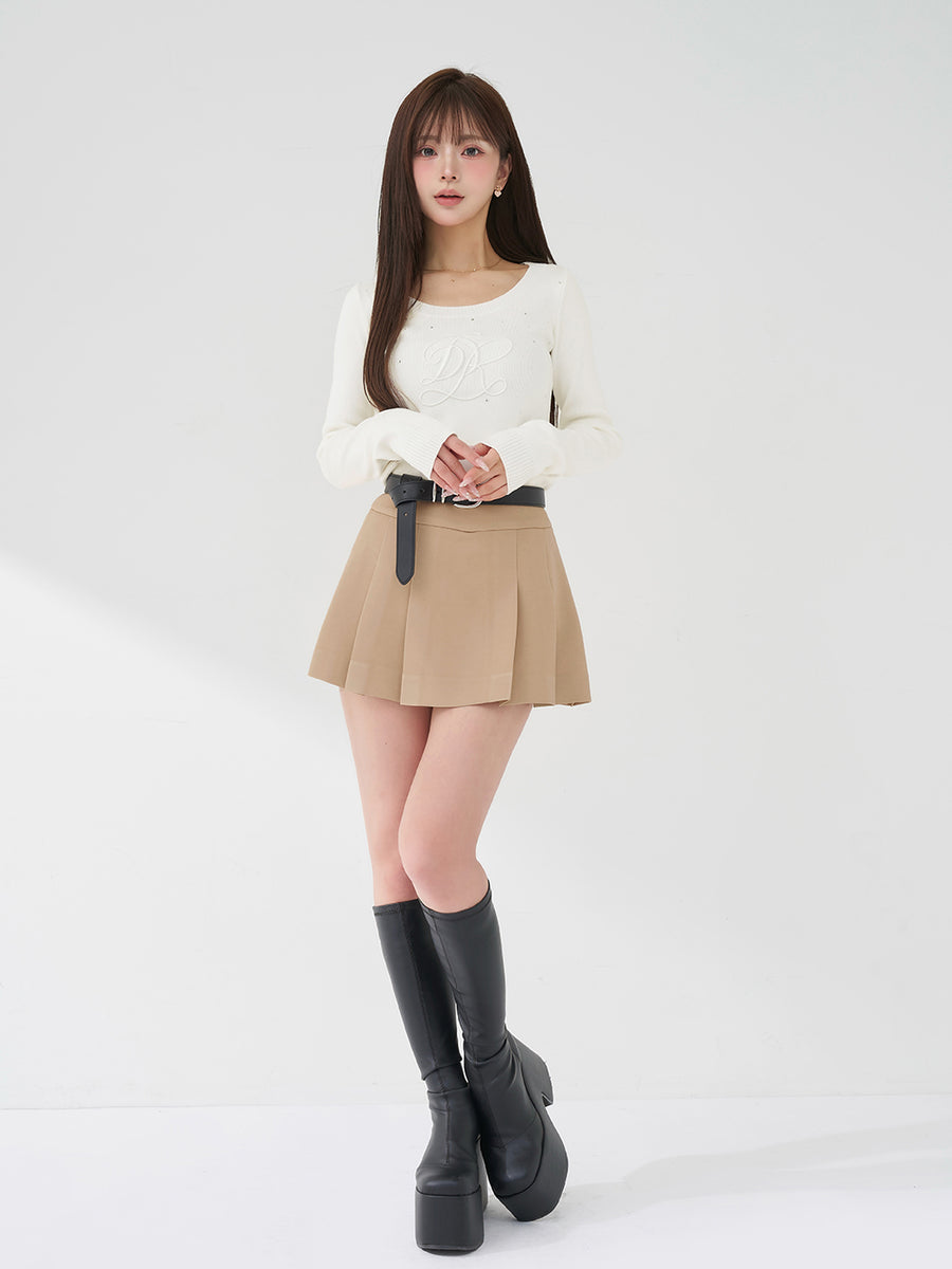 モデル：158cm（着用サイズ：S　着用カラー：BEG）