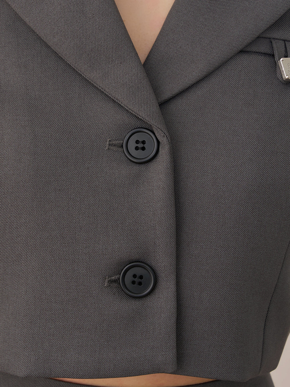 モデル：158cm（着用サイズ：S　着用カラー：GRY）