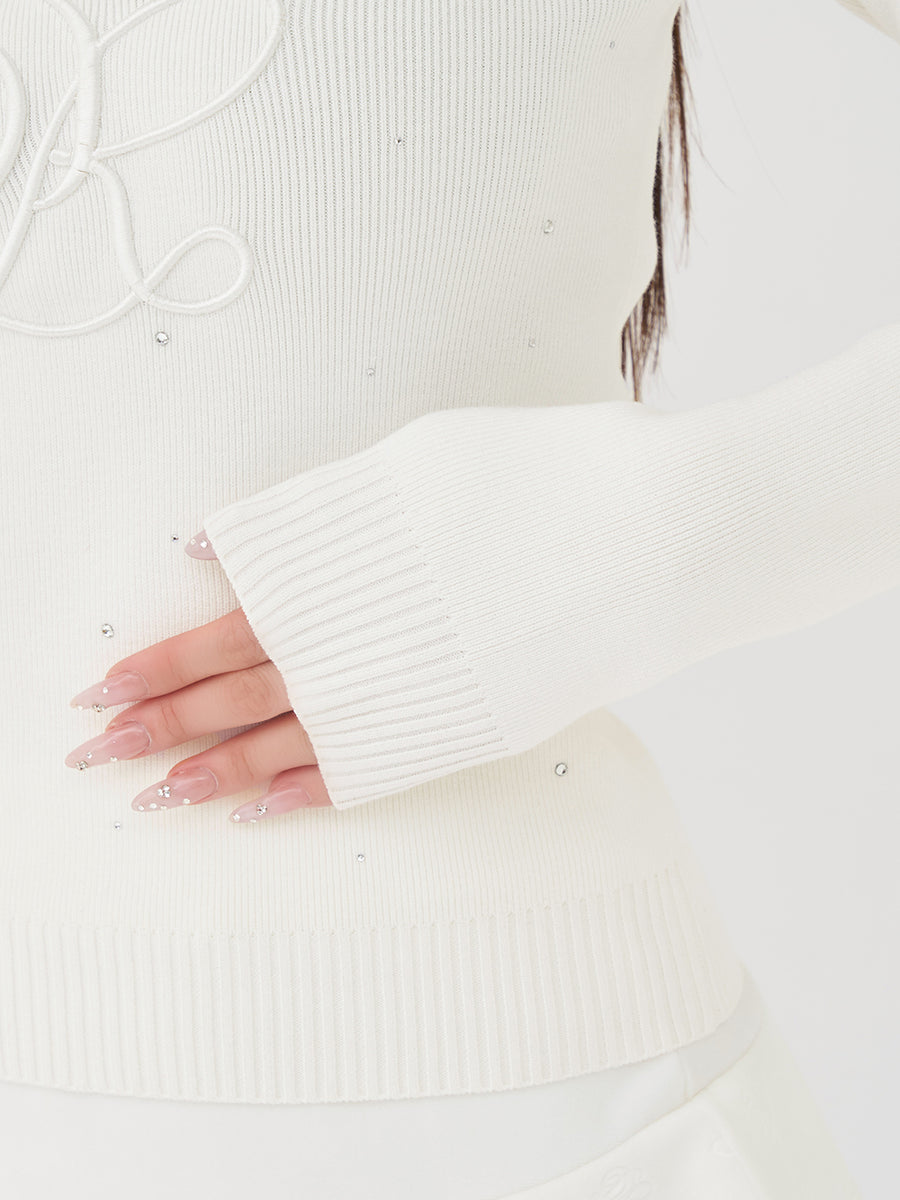 モデル：158cm（着用サイズ：FREE　着用カラー：WHT）