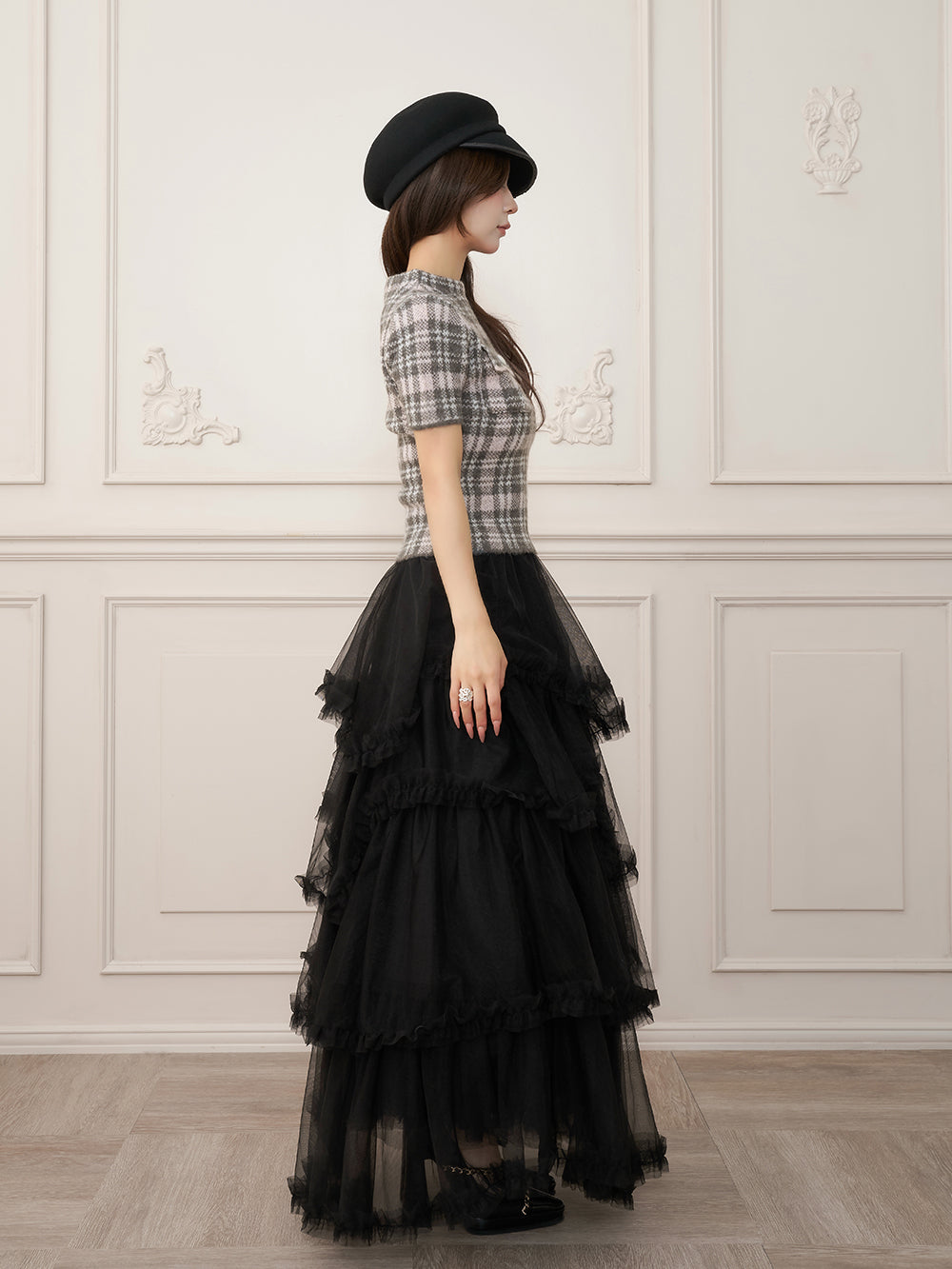 モデル：158cm（着用サイズ：FREE　着用カラー：GRY）
