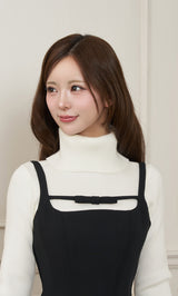 モデル：158cm（着用サイズ：FREE　着用カラー：BLK）