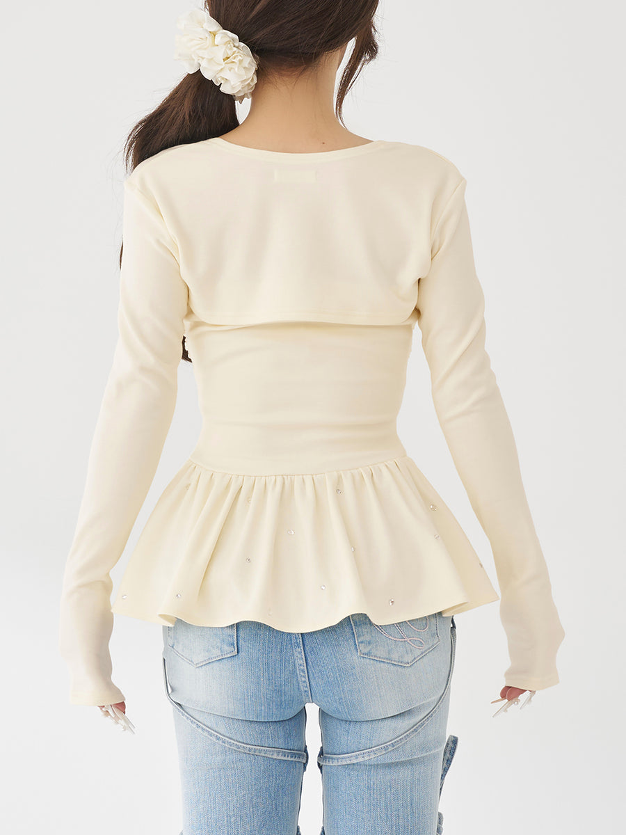 モデル：158cm（着用サイズ：FREE　着用カラー：YEL）