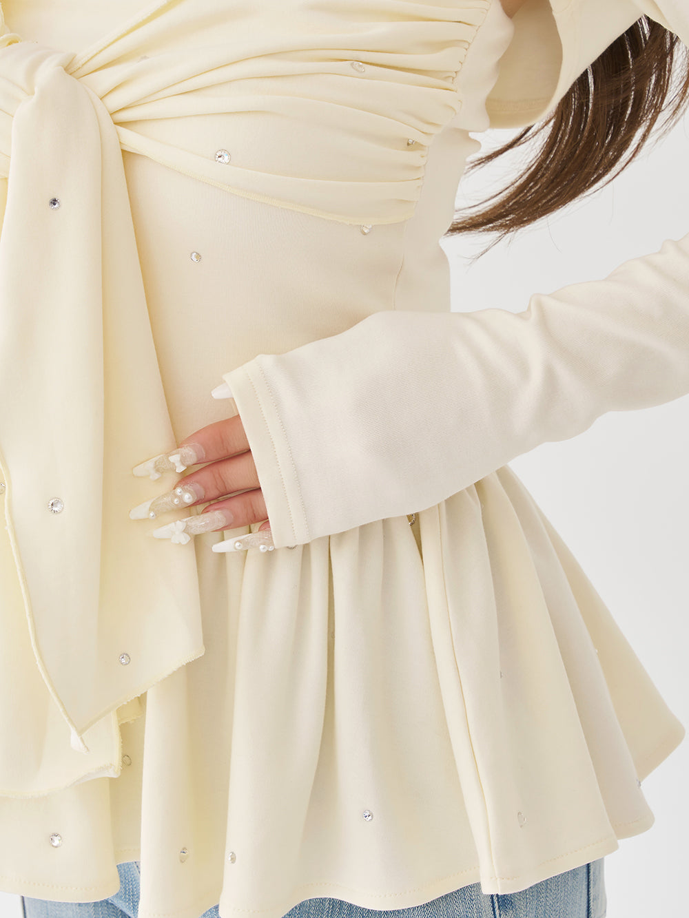 モデル：158cm（着用サイズ：FREE　着用カラー：YEL）