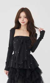 モデル：158cm（着用サイズ：FREE　着用カラー：BLK）