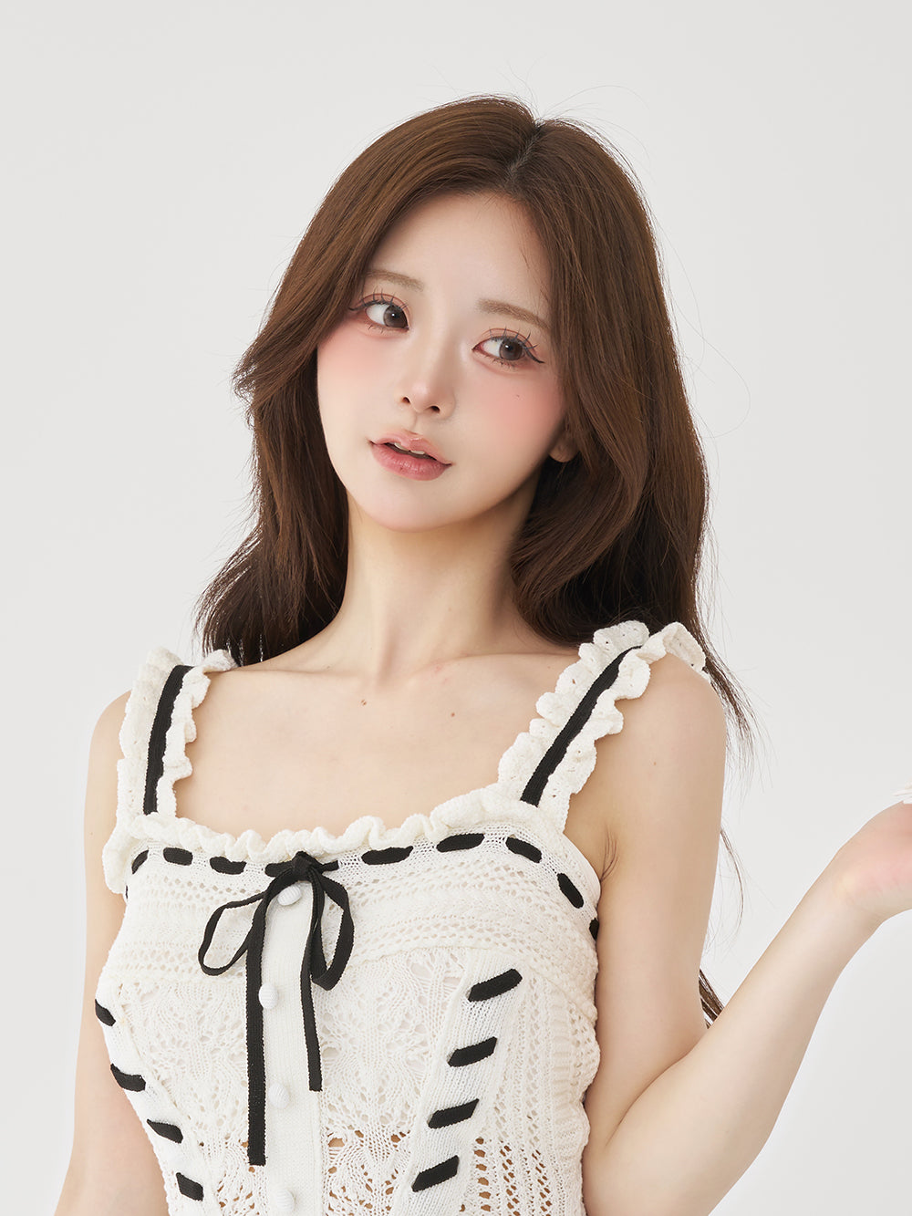 モデル：158cm（着用サイズ：FREE　着用カラー：IVO）