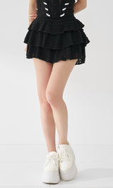モデル：158cm（着用サイズ：FREE　着用カラー：BLK）