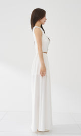モデル：158cm（着用サイズ：FREE　着用カラー：WHT）