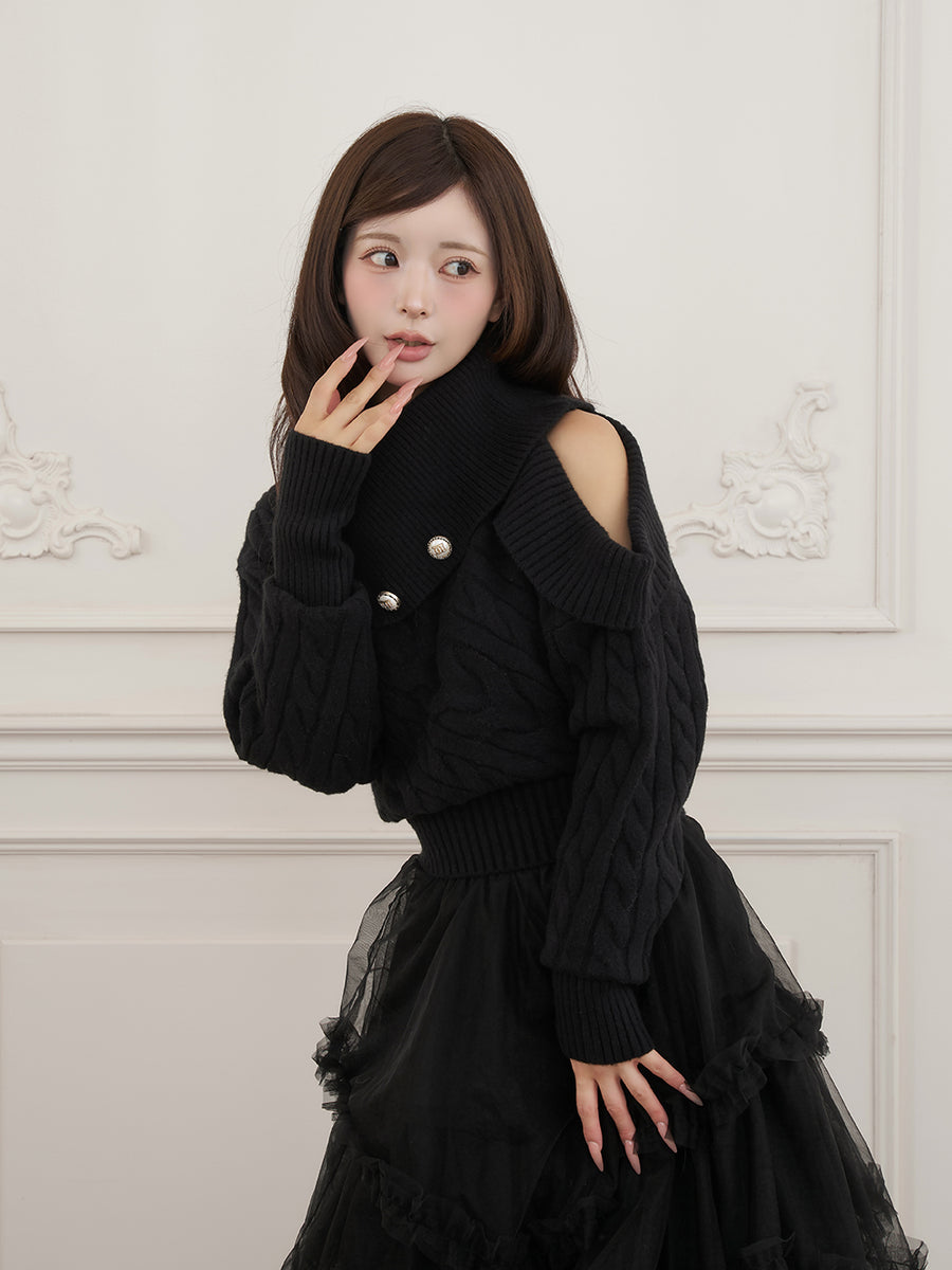 モデル：158cm（着用サイズ：FREE　着用カラー：BLK）