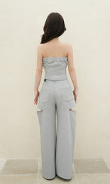 モデル：158cm（着用サイズ：FREE　着用カラー：GRY）