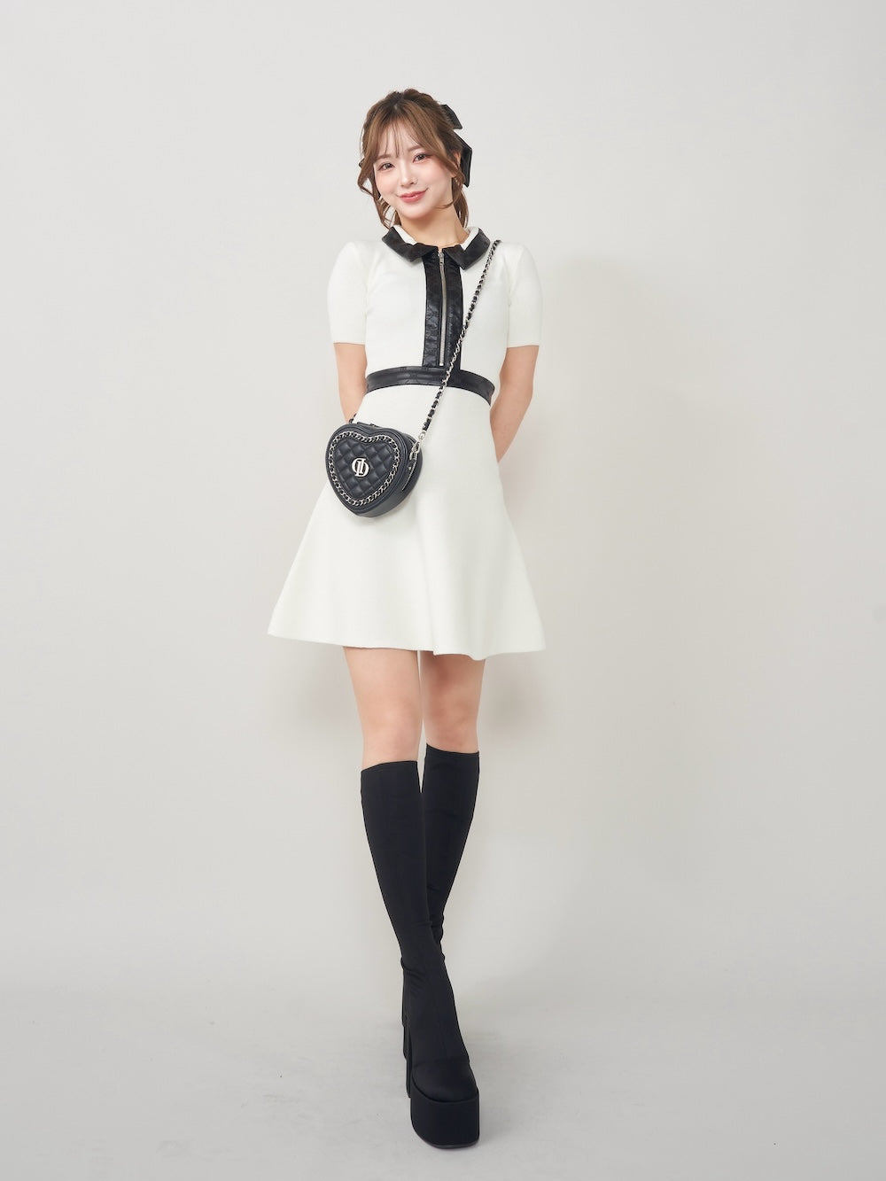 モデル：158cm（着用サイズ：FREE　着用カラー：WHT）