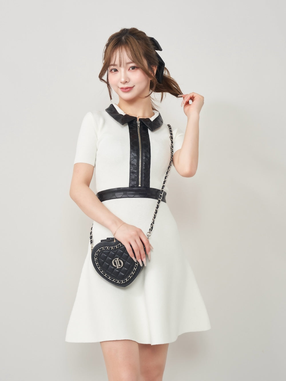 モデル：158cm（着用サイズ：FREE　着用カラー：WHT）