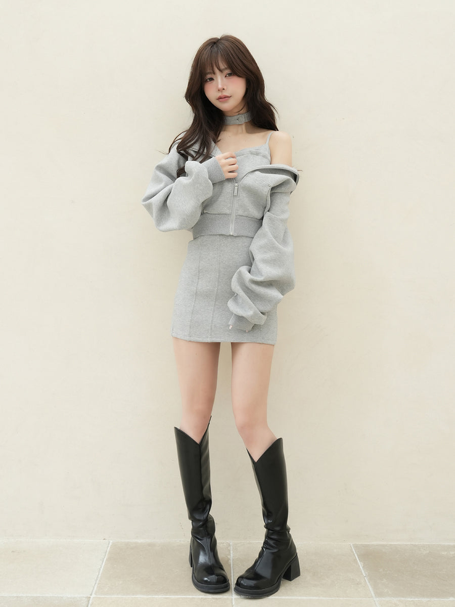 モデル：158cm（着用サイズ：FREE　着用カラー：GRY）